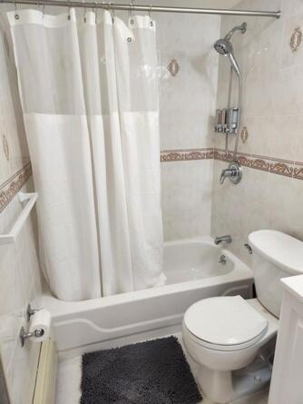 Blu Ny Llc Apartment *